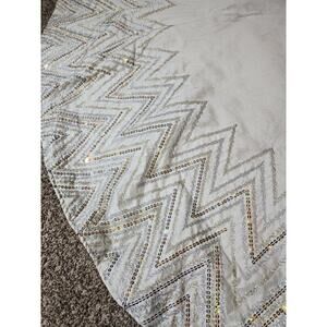 Tahari White W Gold Silver Metallic Accents Tree Skirt 52" Tie